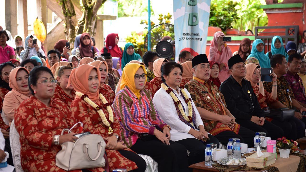Wanita Diminta Tingkatkan Peran dalam Membangun Desa