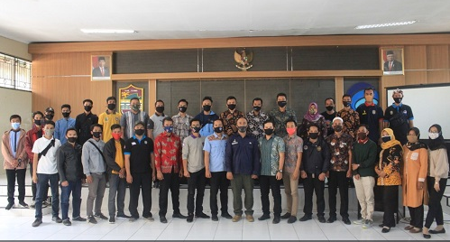 Puluhan Admin Medsos Desa Ikuti Pelatihan Penggunaan Medsos Secara Bijak