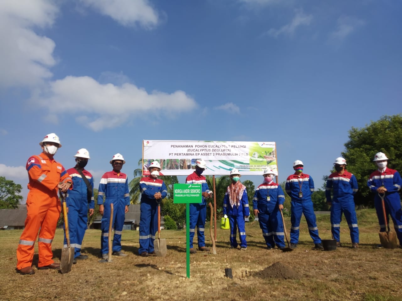 Pertamina Tanam Ratusan Spesies Langka dan Eksotis di Lahan Hutan Pelangi Prabumulih