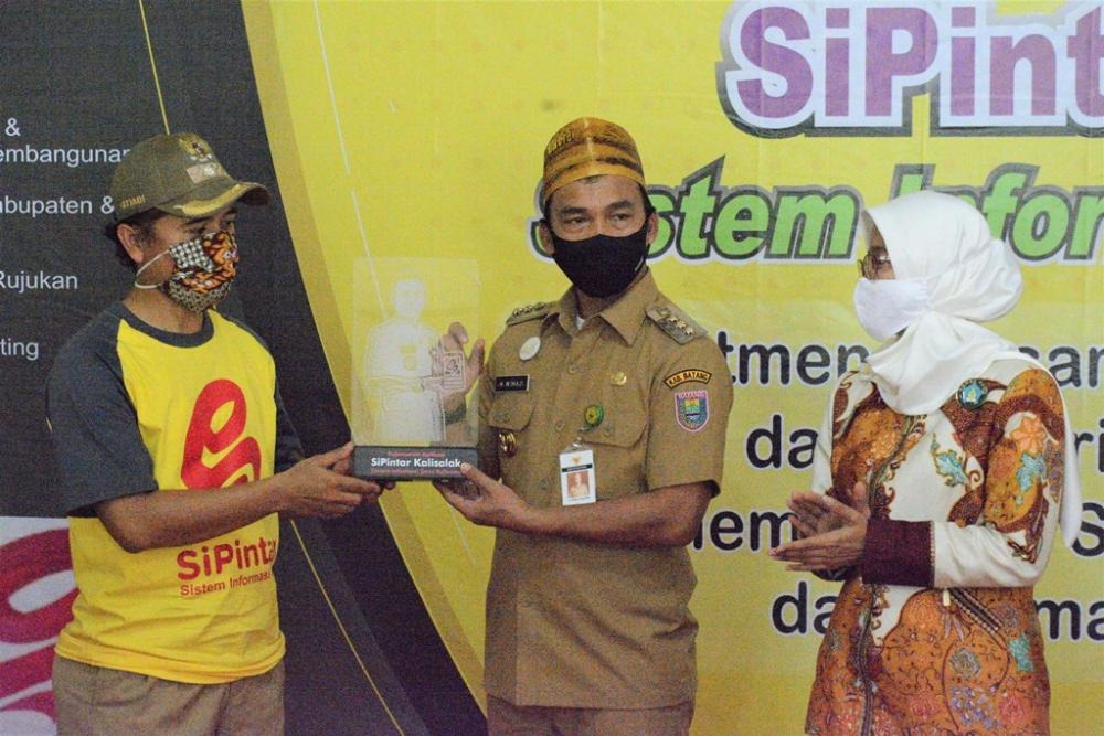 Aplikasi Sistem Informasi Si Pintar Desa Kalisalak Diluncurkan