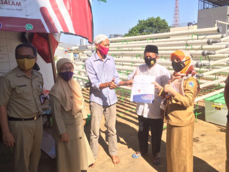 Jakarta Kembangkan Pertanian Perkotaan di Atas Atap Bangunan