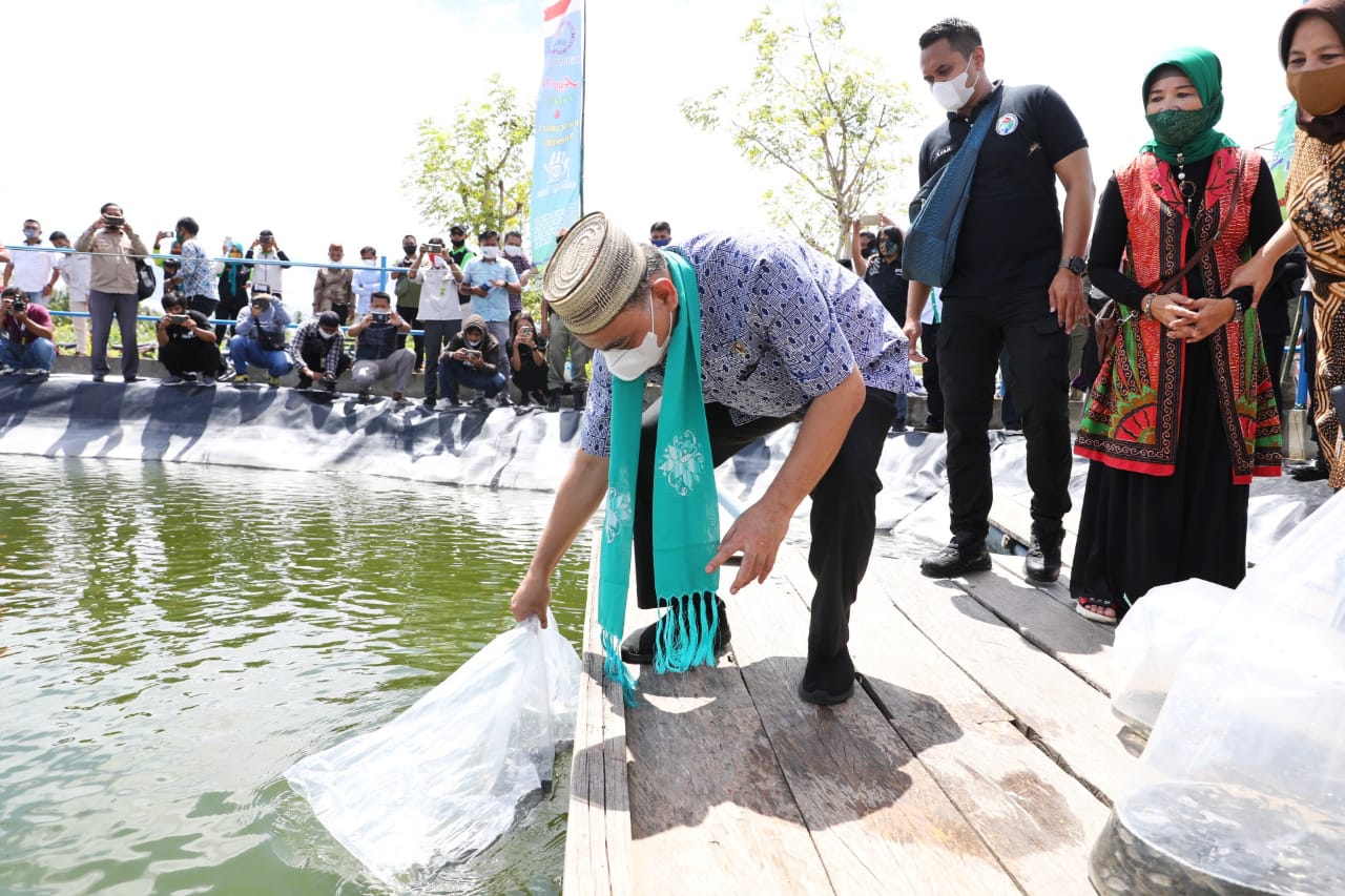 Gunakan Dana Desa, Embung Hutadaa Disulap Jadi Destinasi Wisata