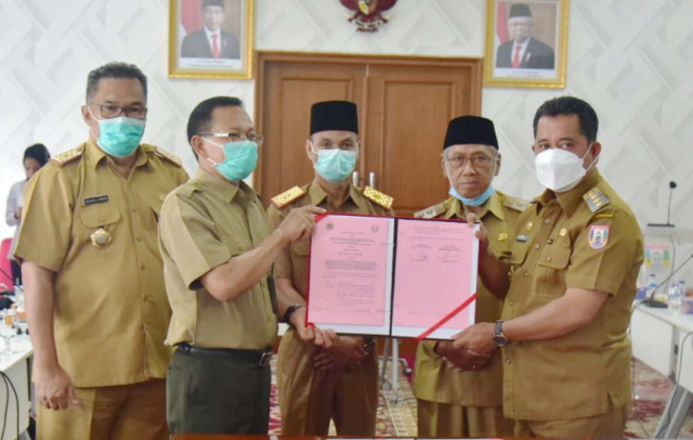 40 Tahun Terisolir, Jalan Poros Buka Akses 7 Desa di Karangagung Banyuasin