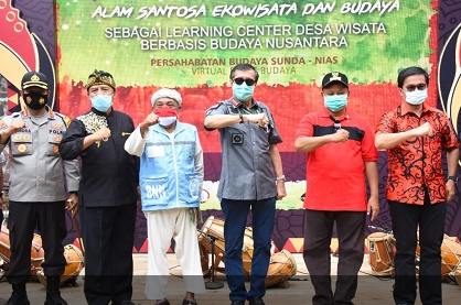 Menkumham Resmikan Desa Cikadut Bersih dari Narkoba