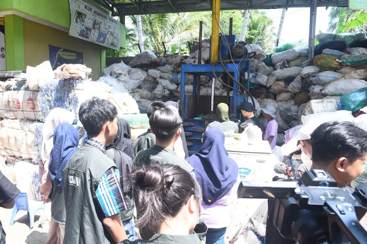 Berita Terkini: KLH Ajak Generasi Muda Bongkar Rahasia Sukses Warga Ciamis Kelola Sampah Lewat KELANA