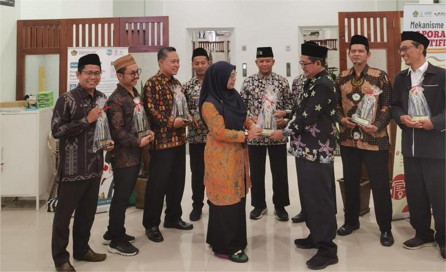 Kemenag Karanganyar Borong Juara di Ajang Penyuluh Agama Islam Award Jateng 2025