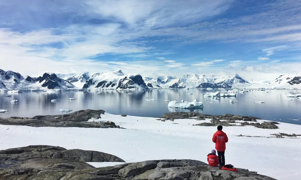 Berita Terkini: Antartika Menangis, Es Seluas 10 Kota Los Angeles Lenyap dalam 3 Dekade 