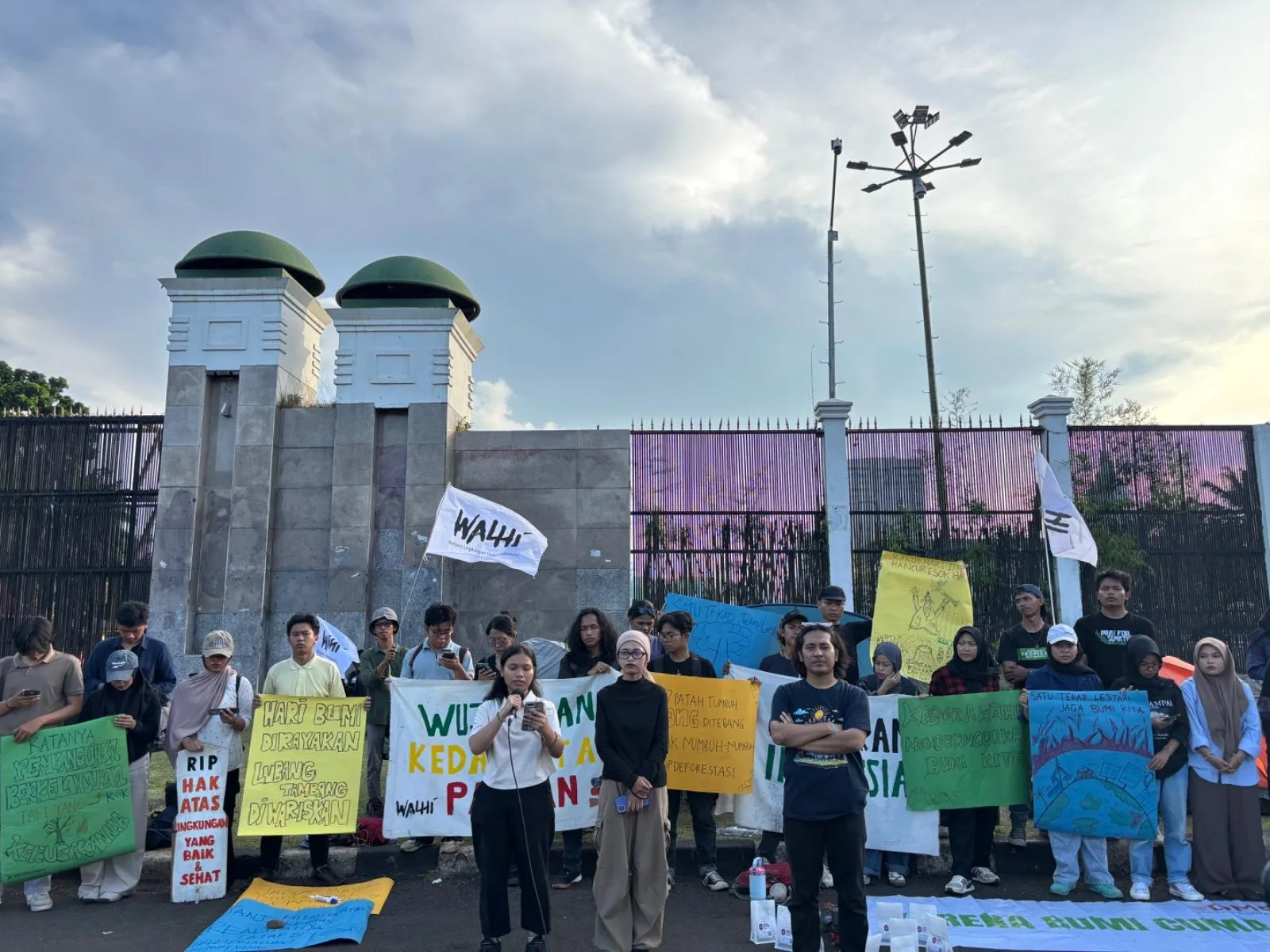 Kesaksian Orang Muda Tentang Bagaimana Krisis Iklim Merusak Wajah Indonesia