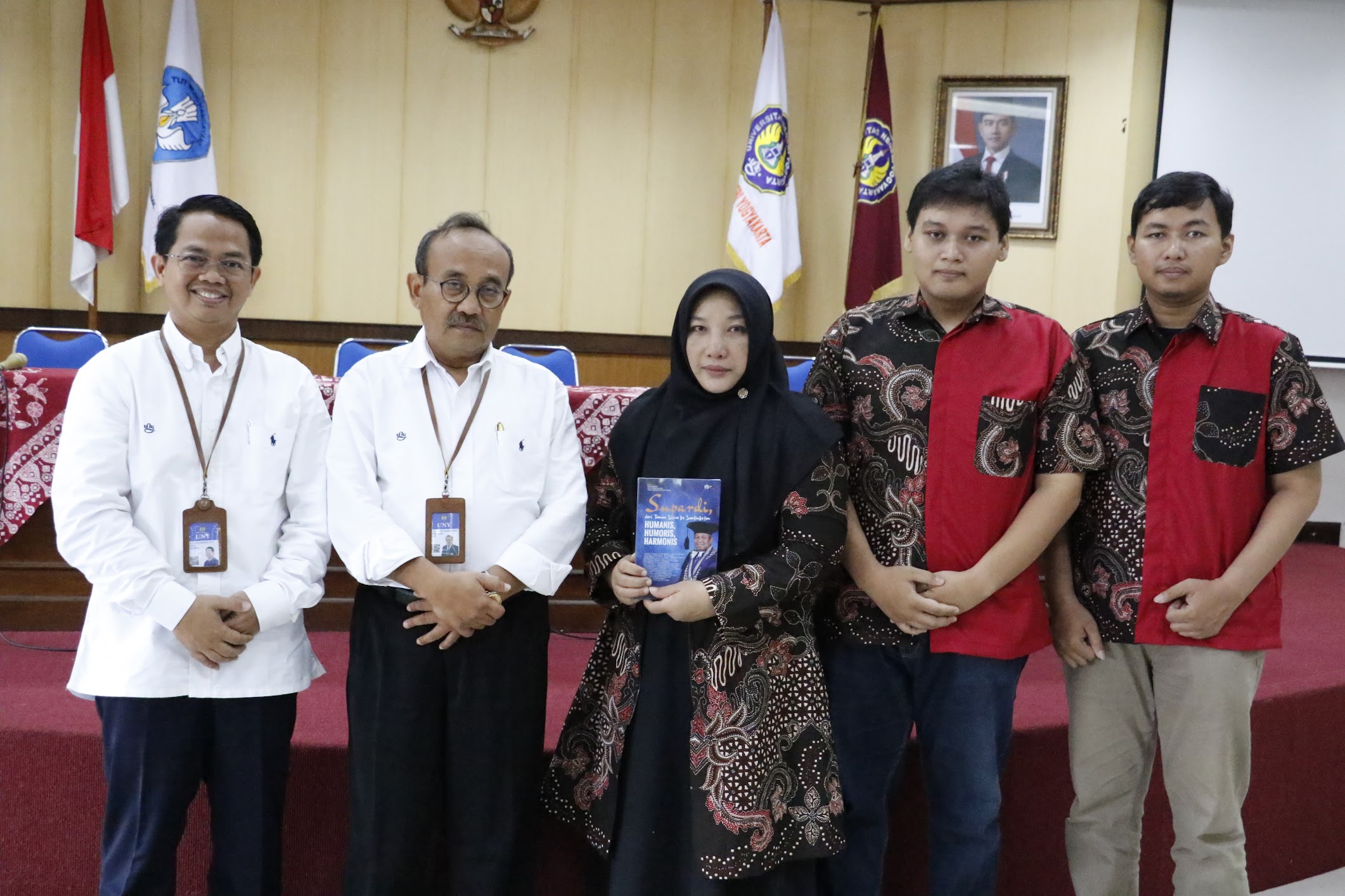 Fishipol Universitas Negeri Yogyakarta Luncurkan Buku Eulogi untuk Prof Supardi  