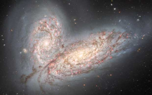 Astronom Rekam Tabrakan 2 Galaksi dengan Kecepatan 3,2 Juta Km/Jam