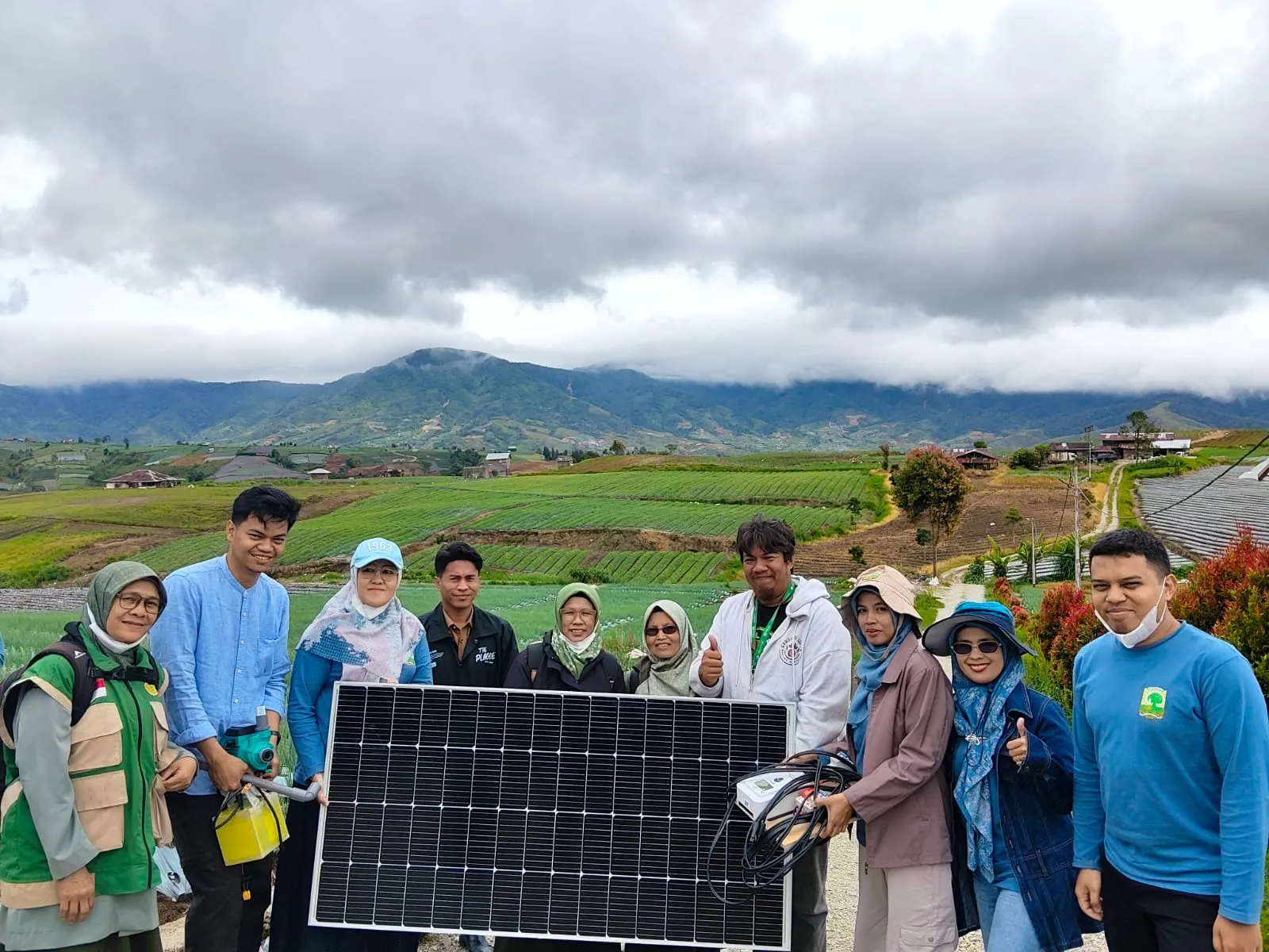 Pacu Pertanian di Rimbo Tinggi, Mahasiswa Universitas Andalas Hadirkan Pompa Air Tenaga Surya