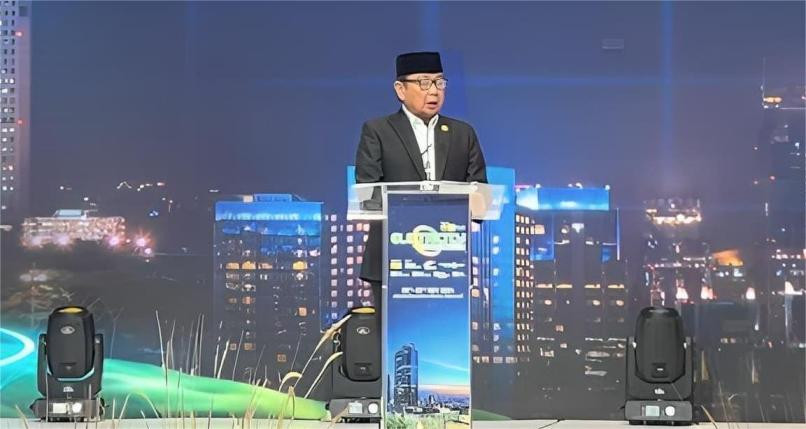 Komut PLN Burhanuddin Abdullah Jabarkan Strategi Jitu Tarik Investasi Hijau untuk Transisi Energi