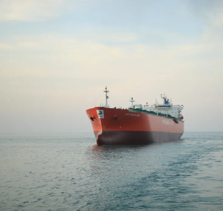 Potret Hangat dan Kesyahduan Pelaut Pertamina Patra Niaga Rayakan Idulfitri di Tengah Lautan