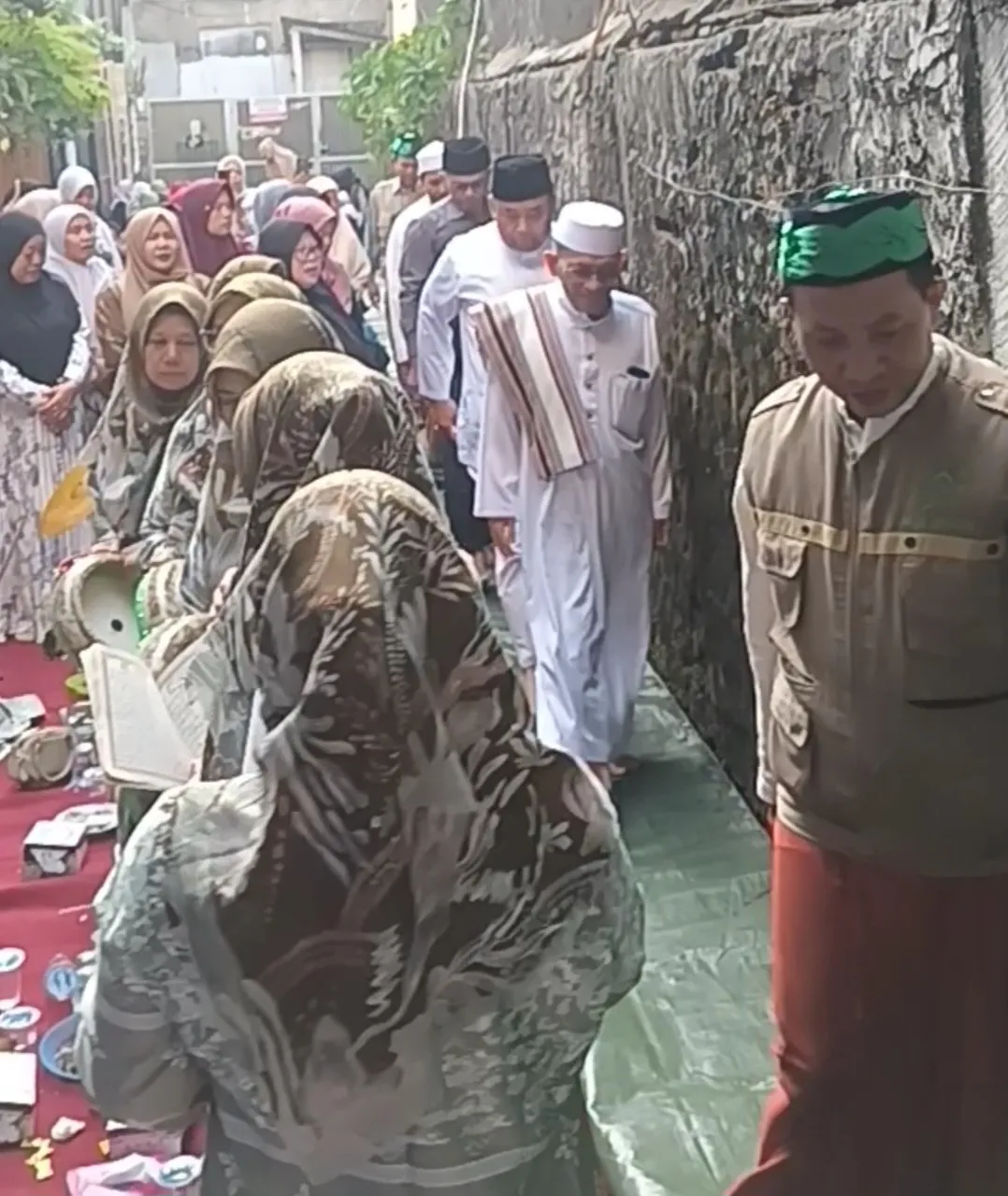 Berita Terkini: Kesyahduan Pengajian Yayasan Ikhsan Nur di Musola Nurul Hikmah, Jelambar Baru, Jakarta Barat