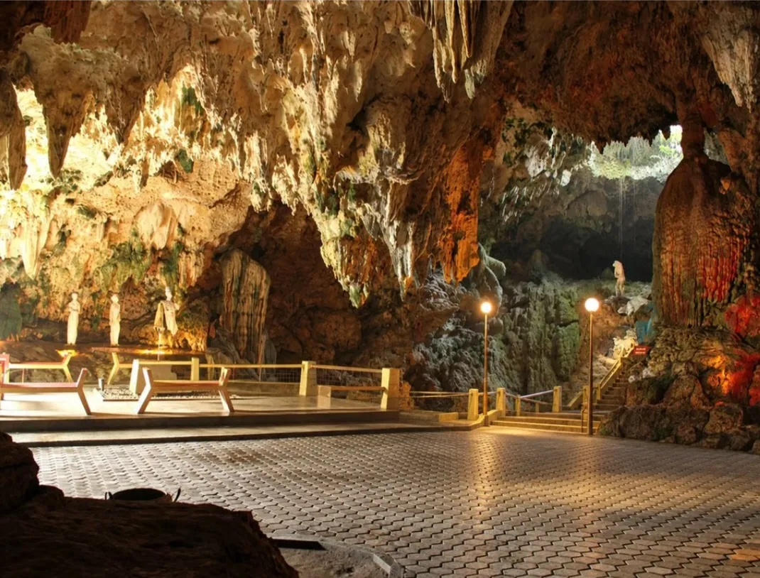 Kala Kereta Api dan Geopark Dunia Mengubah Wajah Pariwisata Kebumen