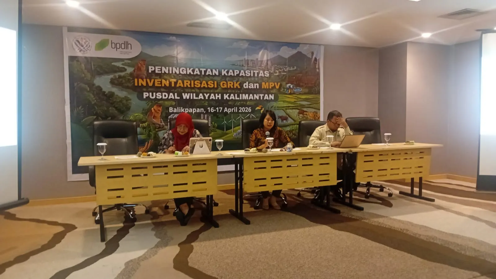 Berita Terkini: Menakar Emisi dari Kalimantan: Upaya KLH/BPLH Menuju Data Iklim yang Kredibel