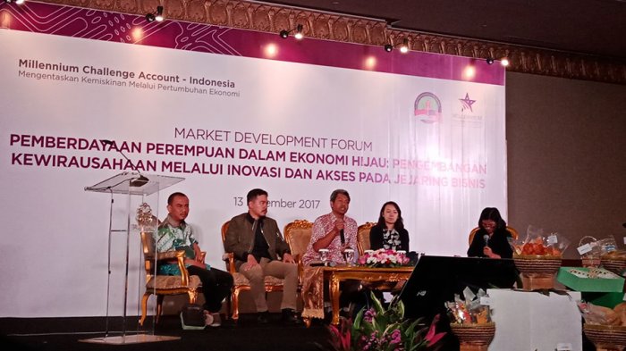 Perempuan Tani Kembangkan Beras Merah dan Hitam untuk Ekonomi Hijau 