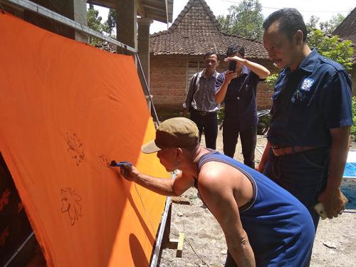 Karangpatihan, Kampung Idiot yang Dilirik EBY 