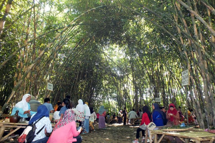 Eksotis, Pasar Papringan ini pikat hati wisman Bangkok hingga Amerika